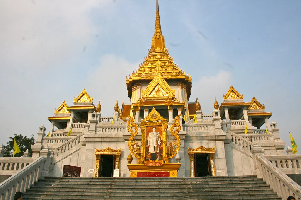 wat traimit temple